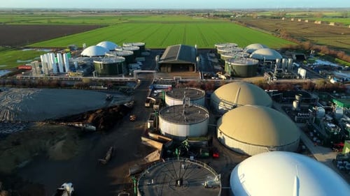 Aerial view of industrial plant, United Kingdom.