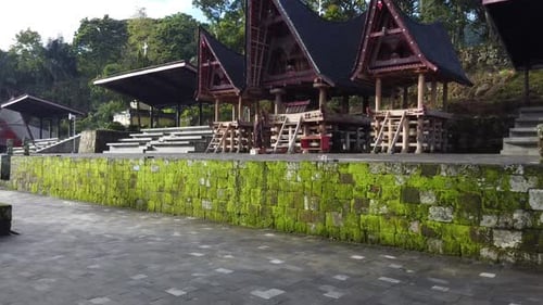 Casa de madeira tradicional de Batak, na Ilha de Samosir