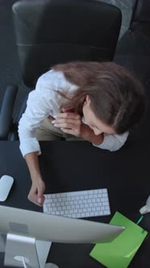 Desperate Woman Pleads from Workplace Computer