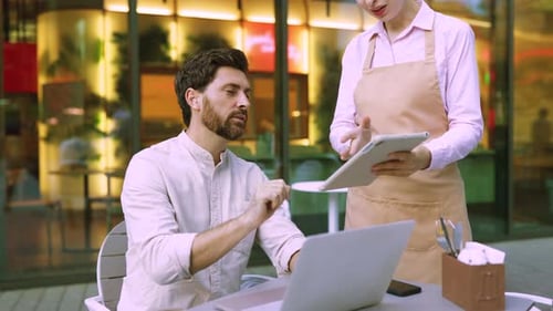 Customer Orders On Tablet