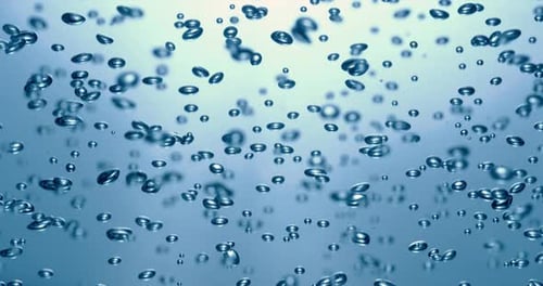 Viele Wasserblasen in blauem Wasser aus nächster Nähe, abstrakte Wasserwelle mit Blasen in Zeitlupe.