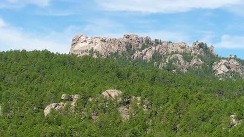 Mount rushmore presidents faces carved in stone iconic american landmark from above
