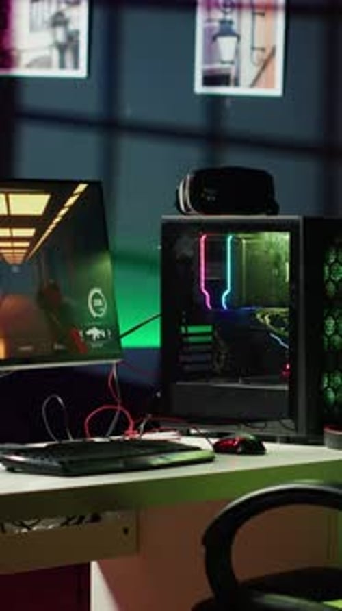 Vertikales professionelles Videospielstudio mit leerem Raum und Neonlichtern