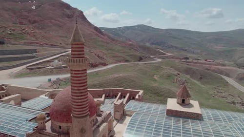 Ishak Pasha Palace