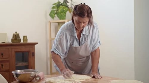 How to Make Dough at Home With Easy Steps for Everyone to Follow