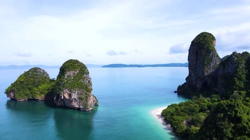 Majestic Landscapes of Railay Krabi Thailand Showcasing Serene Waters and Towering Cliffs