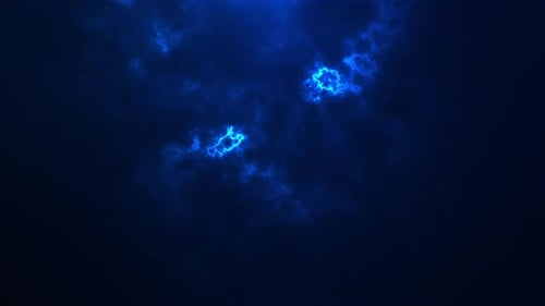 Dunkler Hintergrund mit leuchtend blauen Nebelwolken, die eine mysteriöse Plasmaenergie-Textur erzeugen