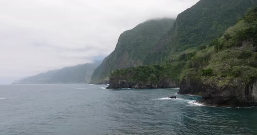 Vistas panorámicas de la playa de Seixal, Madeira - Vistas de la costa
