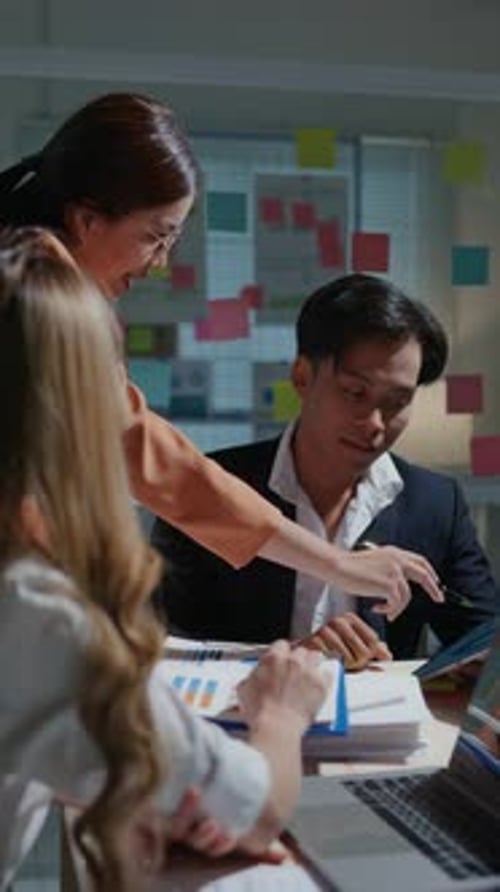 Group of teamwork businesspeople working and brainstorming in office