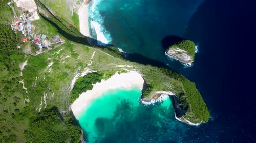 Kelingking Strand.