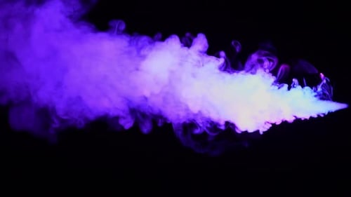 Abstrakte Rauchstruktur über schwarzem Hintergrund, Nebel in der Dunkelheit