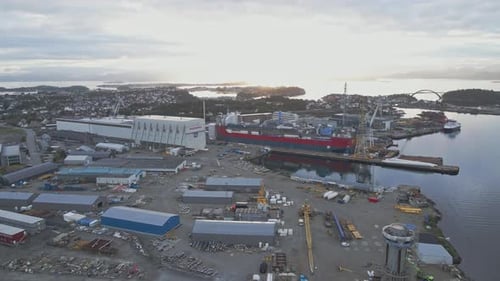 Die Stavanger-Werft ist ein Zentrum der Aktivität