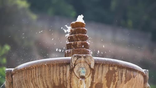 ranquil Fountain Close-Up