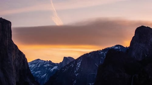 Time Lapse - Beautiful Sunrise of Yosemite National Park Valley, California USA