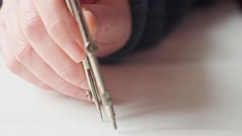 Shot Drawing Perfect Circle, Extreme Precision Geometry in Action