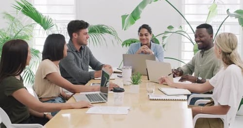 4k video footage of a group of businesspeople having a meeting in an office
