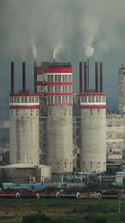 Oil and gas refinery plant