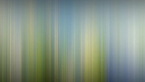 Fondo abstracto en movimiento borroso con patrón lineal vertical que cambia de formas y colores