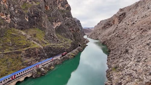 Touristischer Dogu Expresszug
