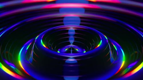 Bunte, irisierende konzentrische Wellen dehnen sich auf einem dunklen Gipfel aus und ziehen sich um einen zentralen Gipfel herum zusammen