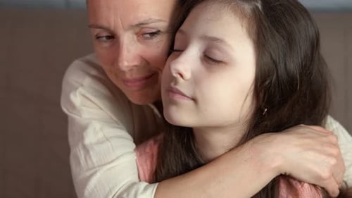 Teen Carefree Weekend with Mum