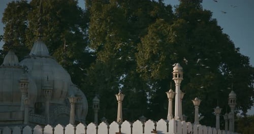 La mosquée Moti Masjid Pearl fait référence