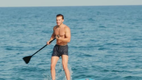 Man Falls From Stand Up Paddle Board