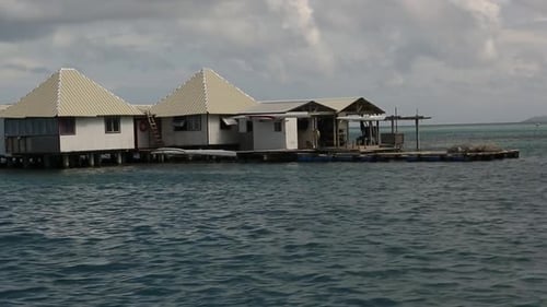 Das Haus des Meeres im Pazifik sieht aus wie ein Paradies.