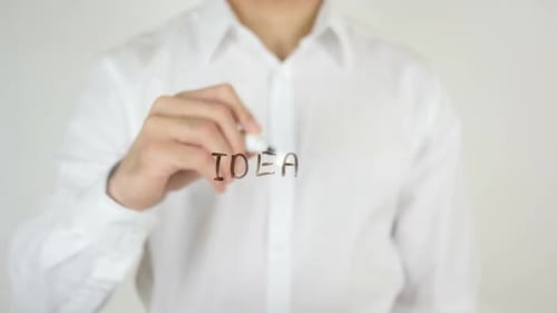 Idea, escrita sobre vidrio