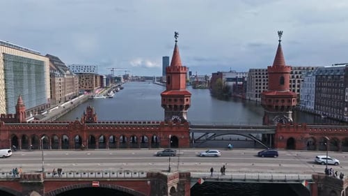 Vue aérienne du pont Oberbaum, Berlin, Allemagne