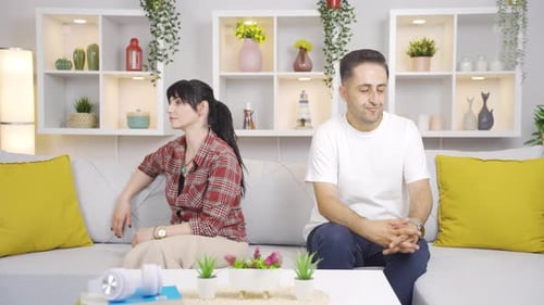 Una pareja enfadada.