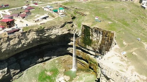 Cascada de Tobot en Daguestán