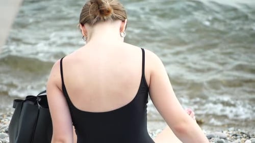 Woman Reading Book and Sitting on the Beach on Vacation Summer Holidays Travel Concept Summer Chill