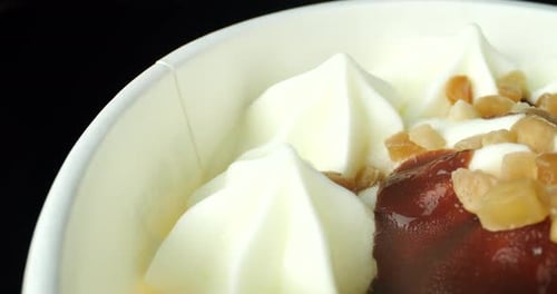 helado en una taza