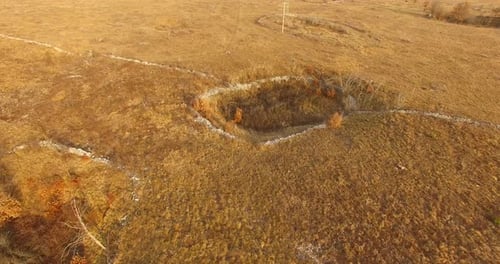 Base de construction sur un terrain à Crni Kal en Slovénie