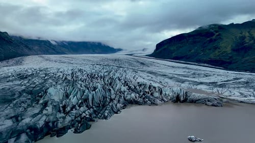Breathtaking Views of Svinafellsjokull Glacier in Iceland Showcasing Stunning Ice Formations
