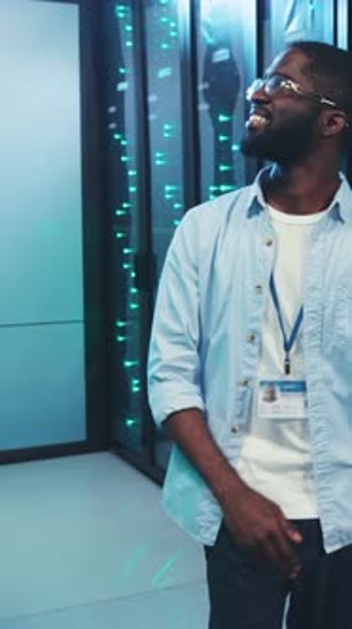 A Highly Skilled Professional Specializing in Data Center Management and the Associated Technology