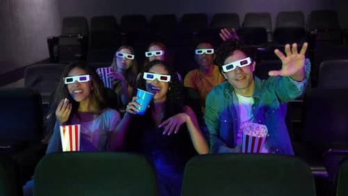 Friends Watching 3d Movie in Slow Motion