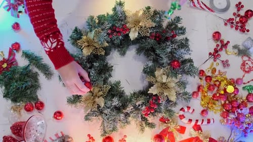Christmas Wreath Decoration Holiday Craft