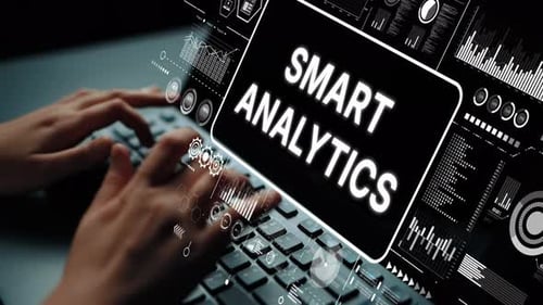 Innovatives Smart-Analytics-Konzept mit praktischer Tastatur und Datenvisualisierungselementen für Unternehmen