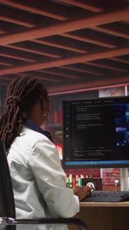 Vertical Video Teleworking Programmer Using Computer for Artificial ...