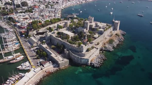 Fantastische Luftaufnahme der Burg von Bodrum in der Türkei