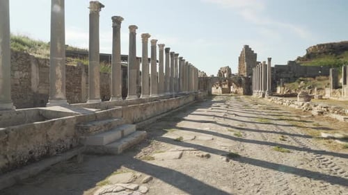 Scenic colonnade in Perge (Perga) at Antalya Province, Turkey