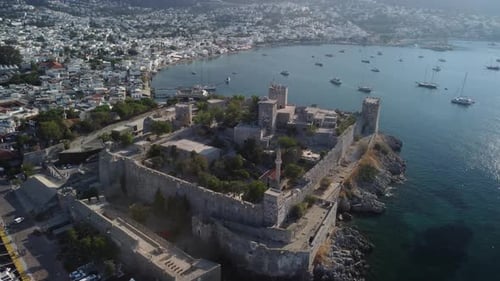 Fantastische Luftaufnahme der Burg von Bodrum in der Türkei