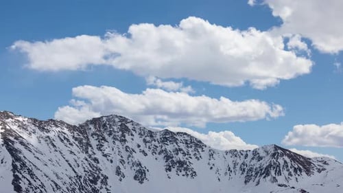 Zeitraffer der Wolken über den Rocky Mountains