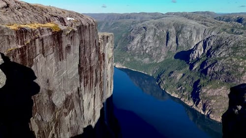 Kjeragbolten Majestic Hanging Stone Kjerag Norway