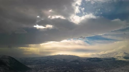 Wunderschöner Sonnenuntergang, Wolken, Zeitraffer
