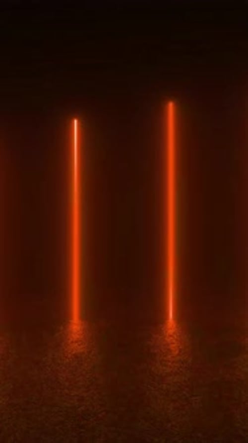 Leuchtende Neonröhrenlichter in einem dunklen Raum