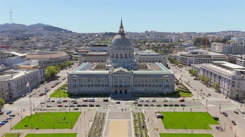 Stunning Aerial Views Showcasing the Exquisite San Francisco City Hall in California