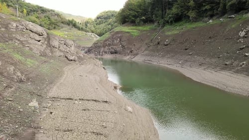 sécheresse aérienne, canyon fluvial
